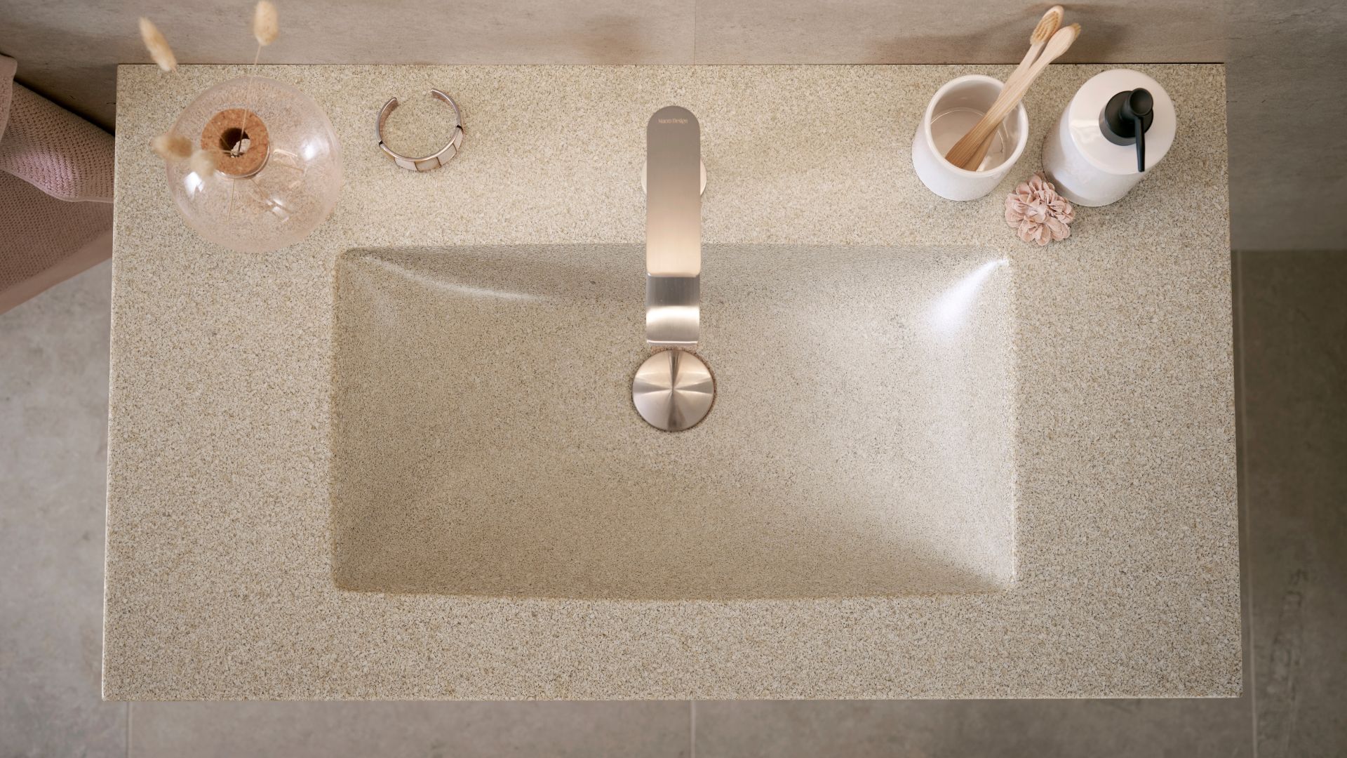 Woodio baderomsprodukter